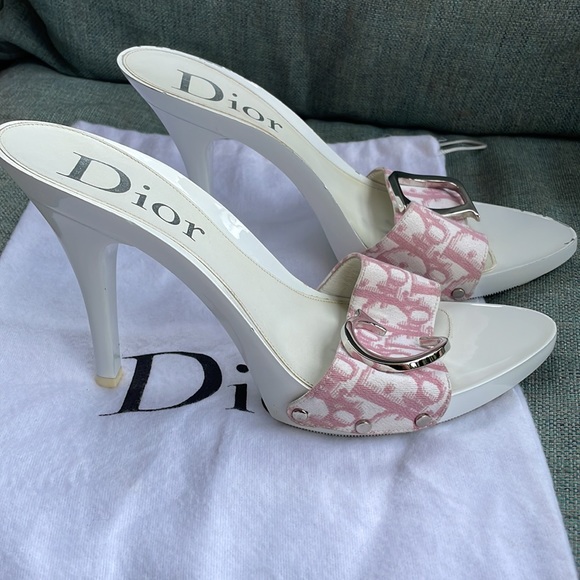 Y2k pink Christian Dior monogram heels - Picture 5 of 14